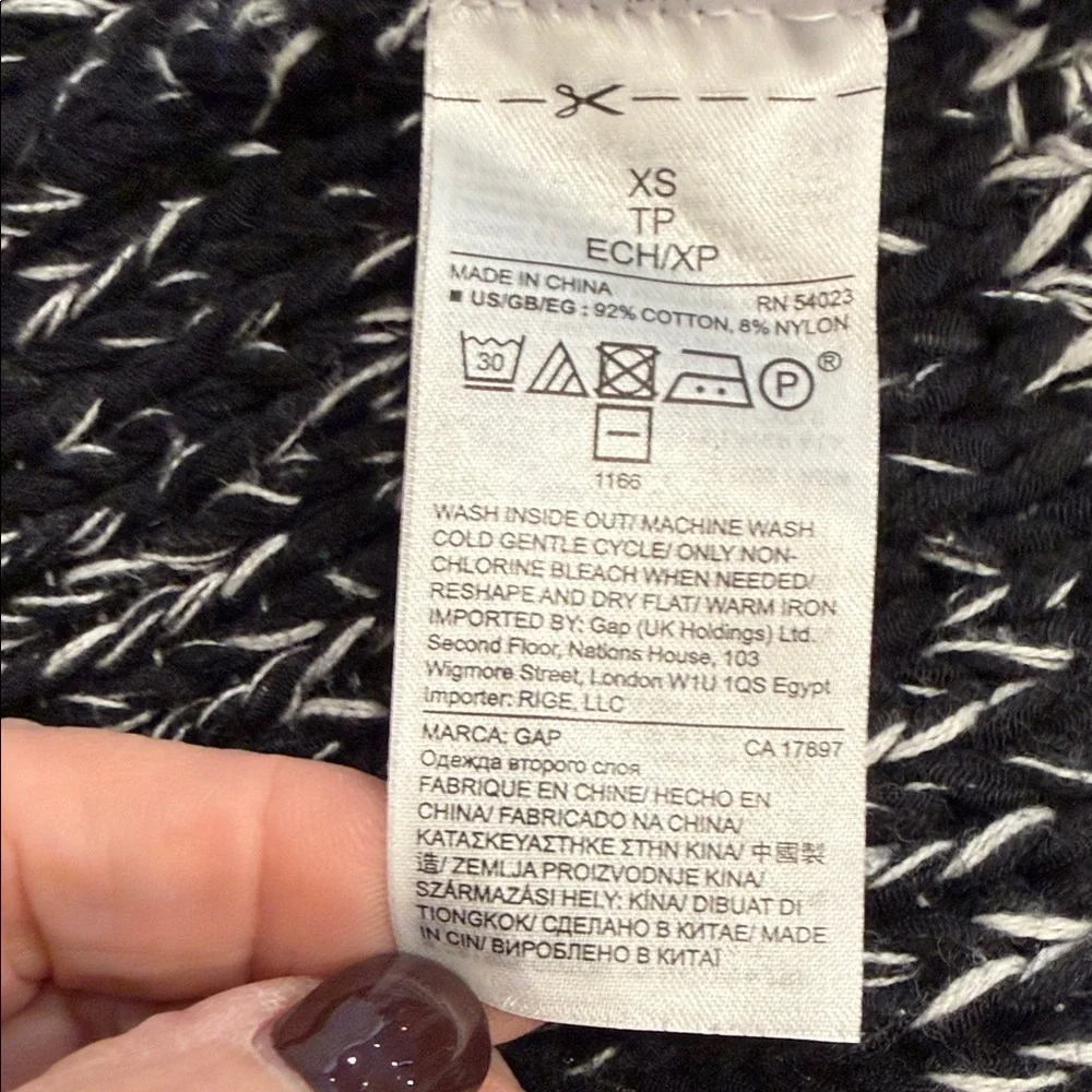 GAP Chunky Shawl Collar Cardigan XS Marled Black Gray Long Cozy Knit Sweater - Picture 12 of 15